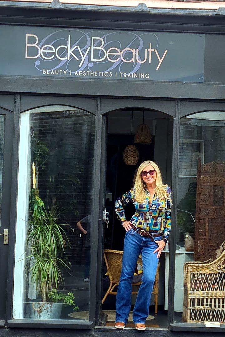 Inside BeckyBeauty