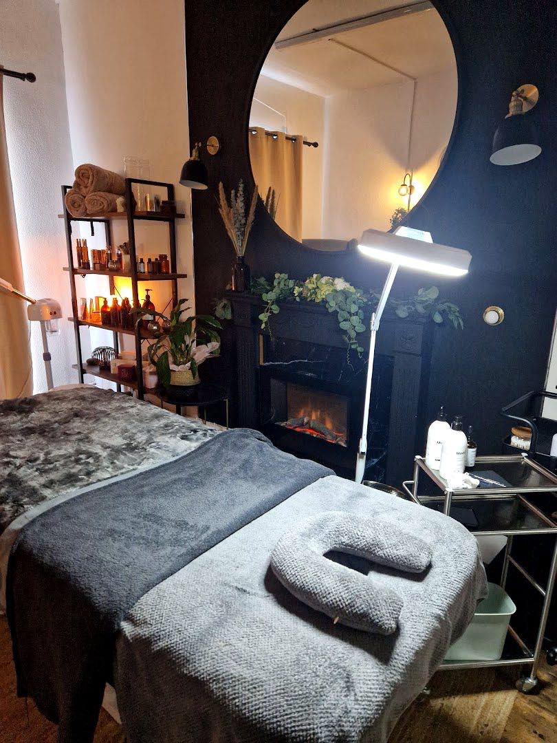Beauty Treatments at Elegancia