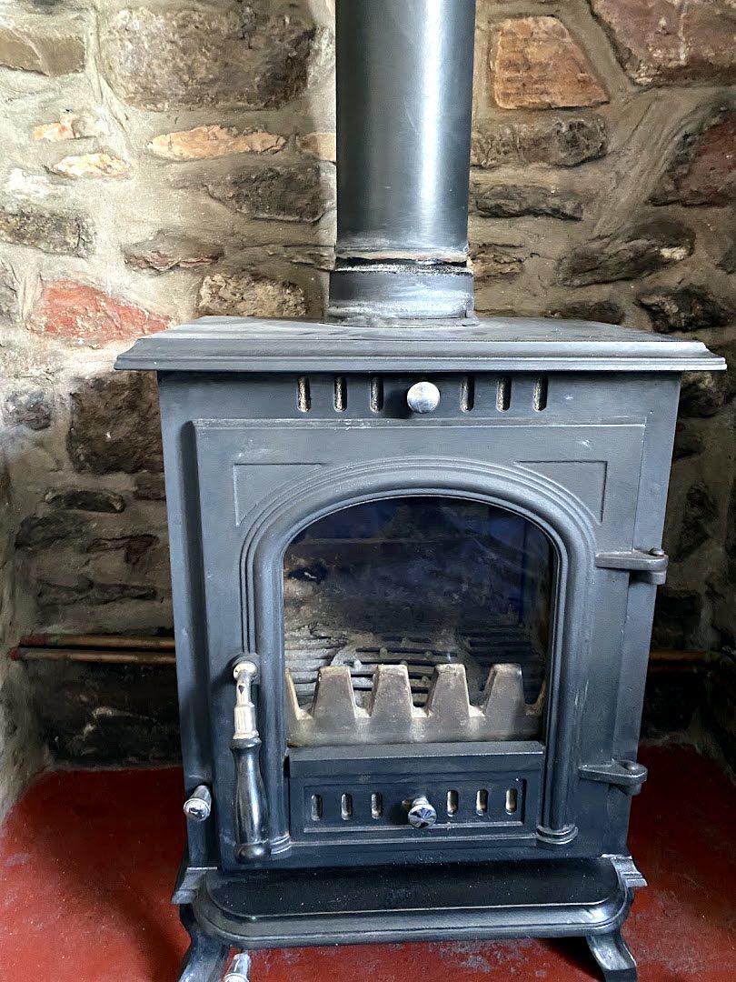 chimney work by J Day chimney sweeping. Covering Braunton Croyde,Georgeham, North Devon in Braunton
