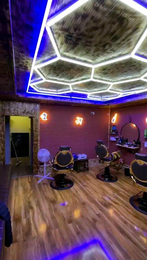 Unique Barber Wells